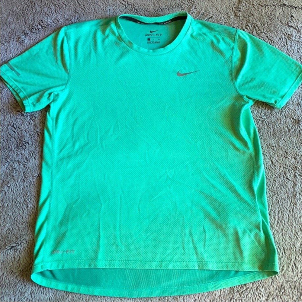 Nike running dri-fit green small tee shirt yoga workout athletic teal